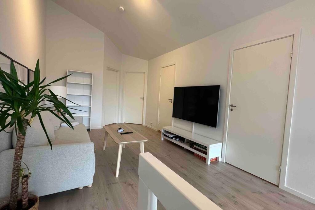 Top Floor Apartment Arossanden 5 A Kristiansand Eksteriør bilde