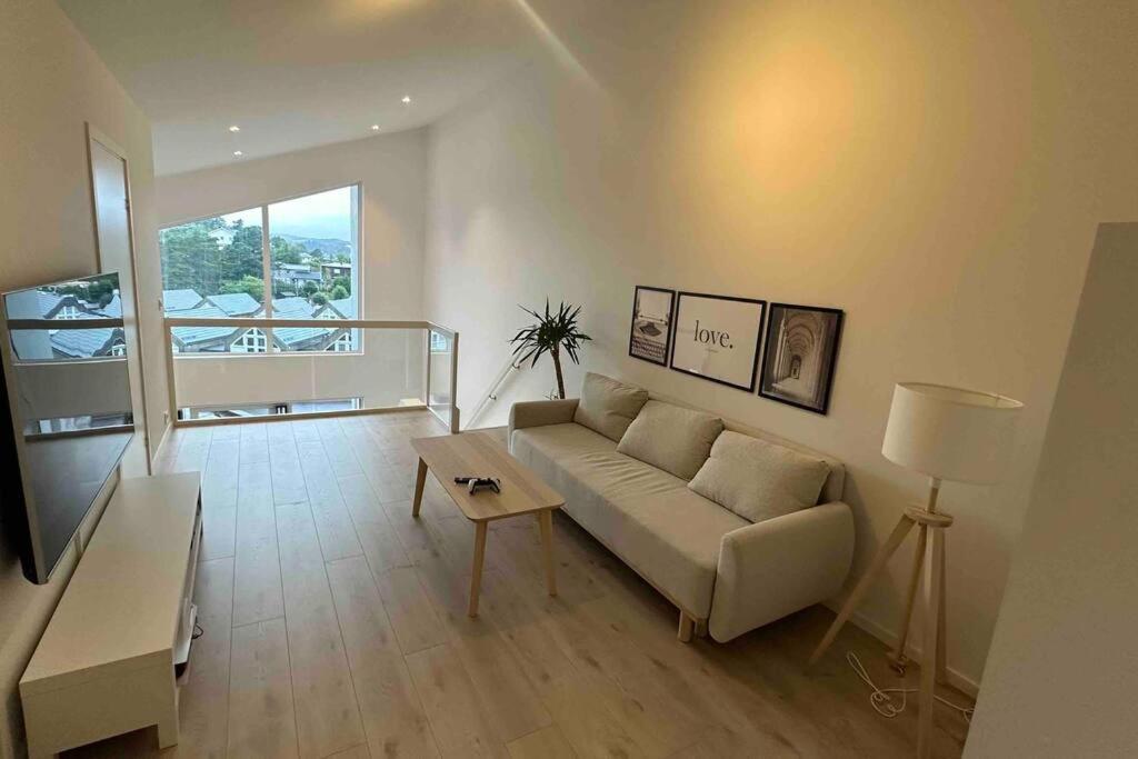Top Floor Apartment Arossanden 5 A Kristiansand Eksteriør bilde